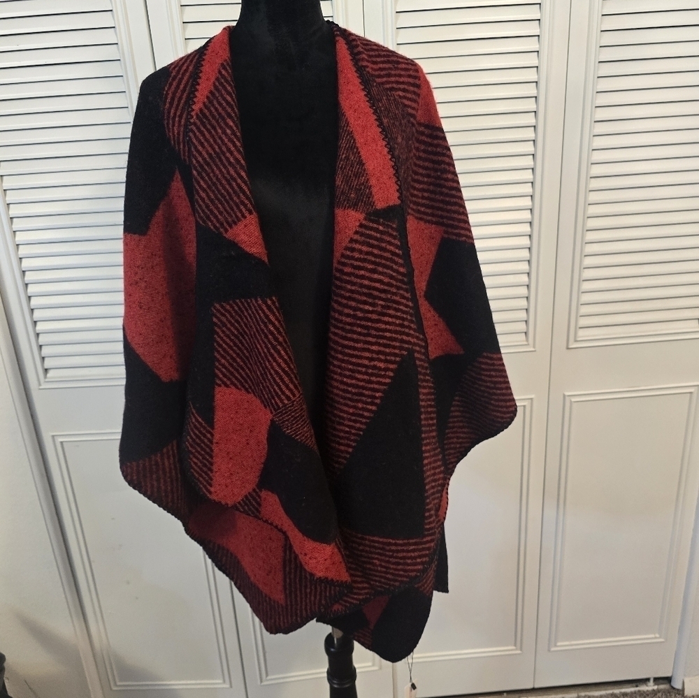 NWT Simonetta poncho